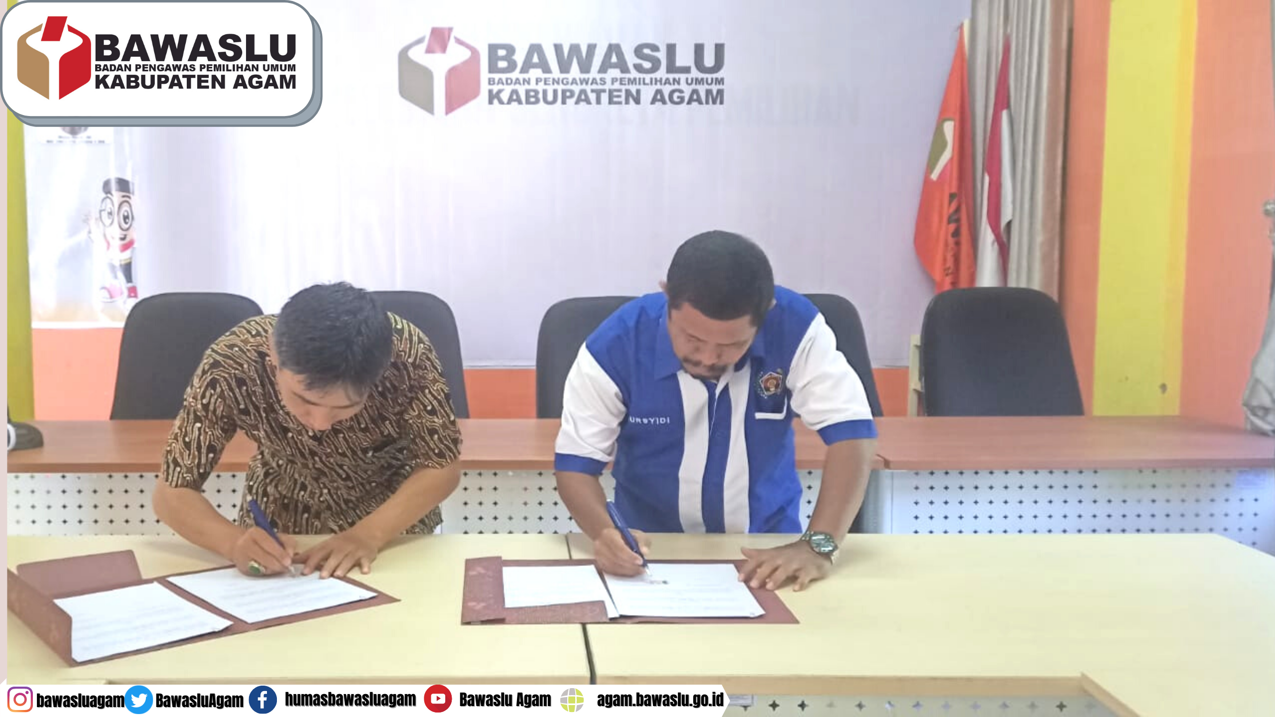 Bawaslu Kabupaten Agam - PWI Kabupaten Agam Tandatangani Perjanjian Kerja Sama