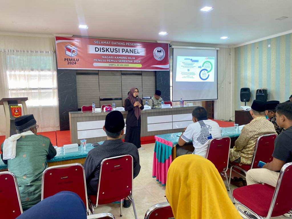 Bawaslu Agam Dorong Pengawasan Partisipatif Dalam Diskusi Panel Kepemiluan Nagari Kamang Hilia 