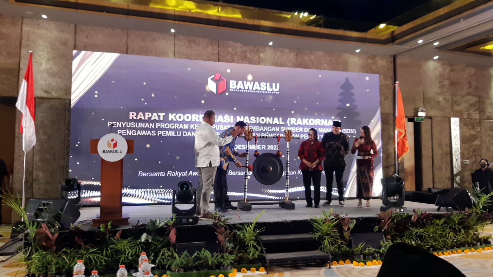 Rancang Program Kerja Tahun 2023, Bawaslu Agam Hadiri Rakornas Penyusunan Program Kerja di Bali