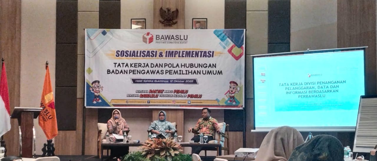 Perubahan Tata Kerja dan Pola Hubungan, Bawaslu Provinsi Sumatera Barat Gelar Sosialisasi