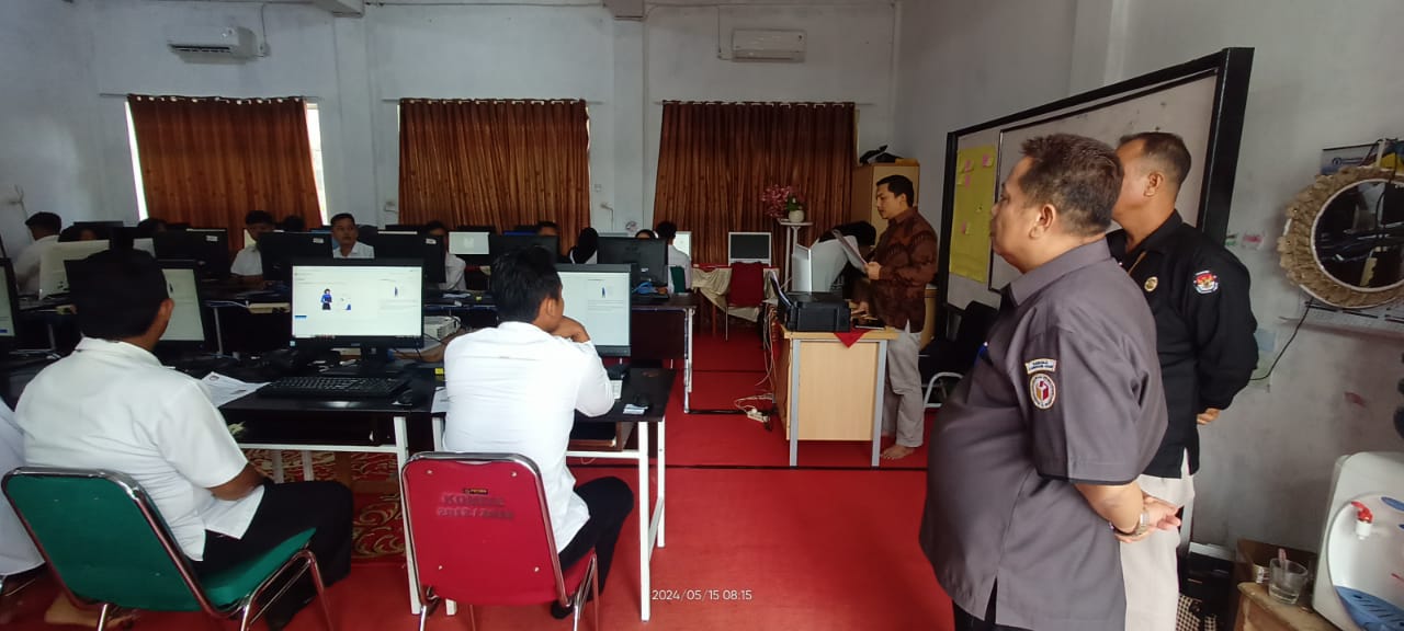 Bawaslu Agam Awasi Tes Tertulis Calon Anggota Panitia Pemungutan Suara