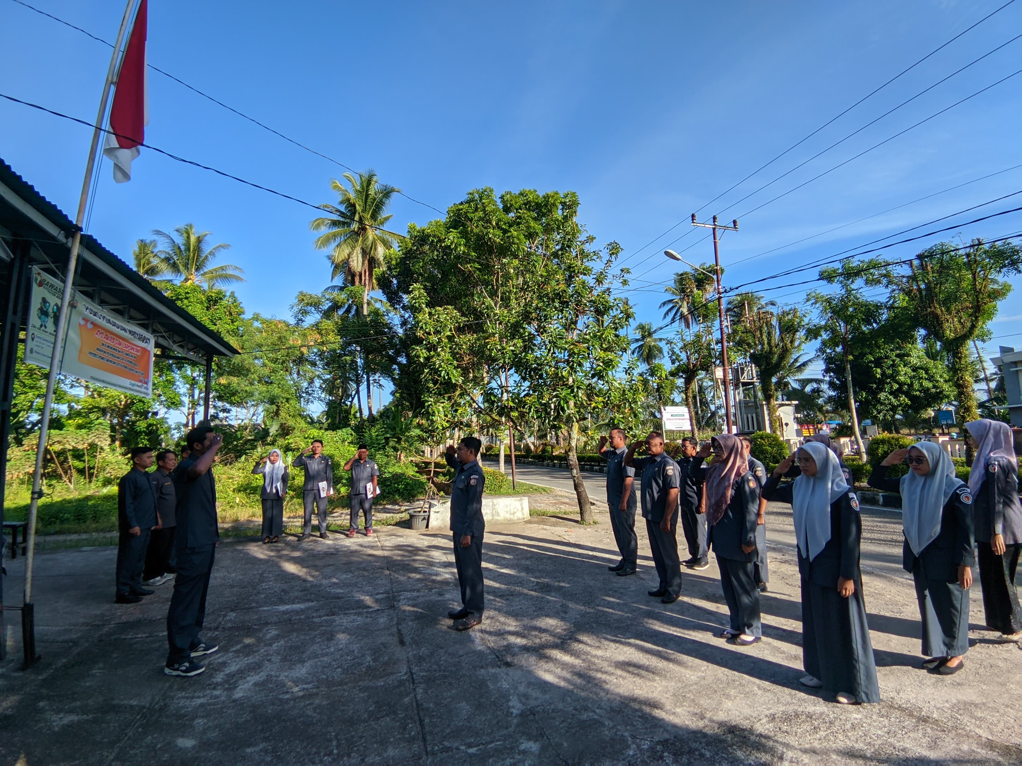 Apel Pagi Rutin, Ketua Bawaslu Agam Rancang Usulan Kegiatan