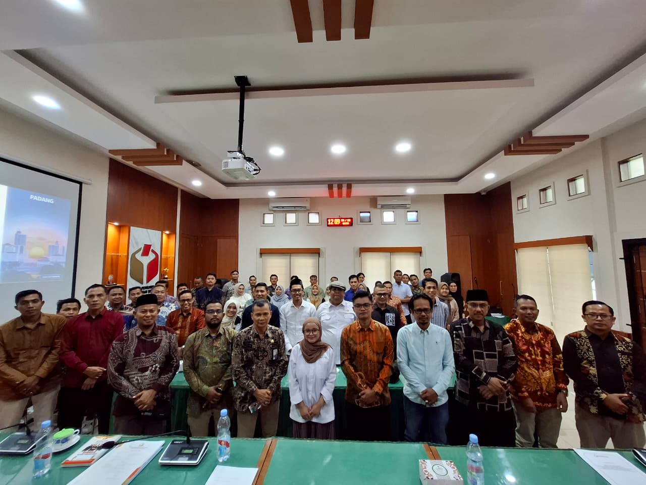 Tingkatkan Strategi Penguatan Citra Lembaga, Bawaslu Agam siapkan Survei Kepuasan Masyarakat