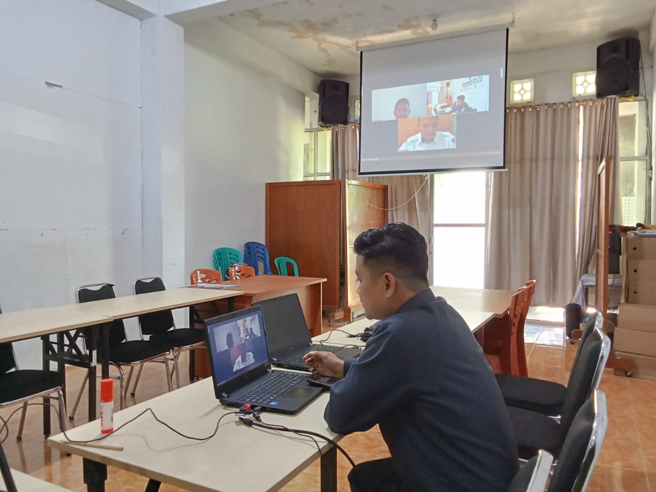 Bawaslu Agam Hadiri Rapat Koordinasi Pemutakhiran Data Partai Politik Secara Daring