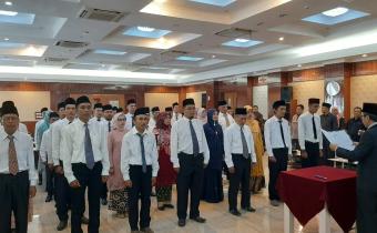 48 Anggota Panwaslu Kecamatan Kabupaten Agam Resmi  Dilantik