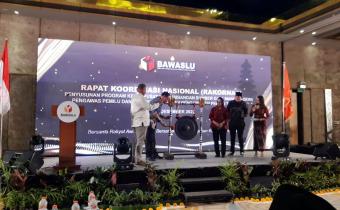 Rancang Program Kerja Tahun 2023, Bawaslu Agam Hadiri Rakornas Penyusunan Program Kerja di Bali