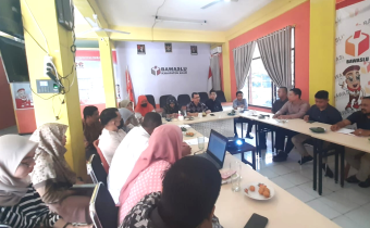 Tingkatkan Pengelolaan Administrasi, Bawaslu Kabupaten Agam Adakan Diskusi Peningkatan Kapasitas SDM