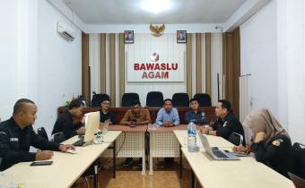 Bawaslu Kabupaten Agam Gelar Rapat Evaluasi Internal Awal Tahun 2025