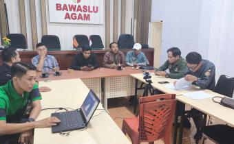 Bawaslu Kabupaten Agam Gelar Rapat Pleno Mingguan